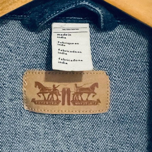 Levi’s trucker denim Jean Jacket M - Picture 3 of 4